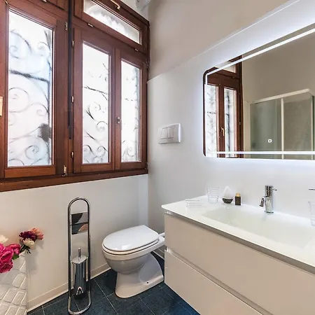 Casa Degli Angeli, Free Wi-fi Near San Marco Apartment *